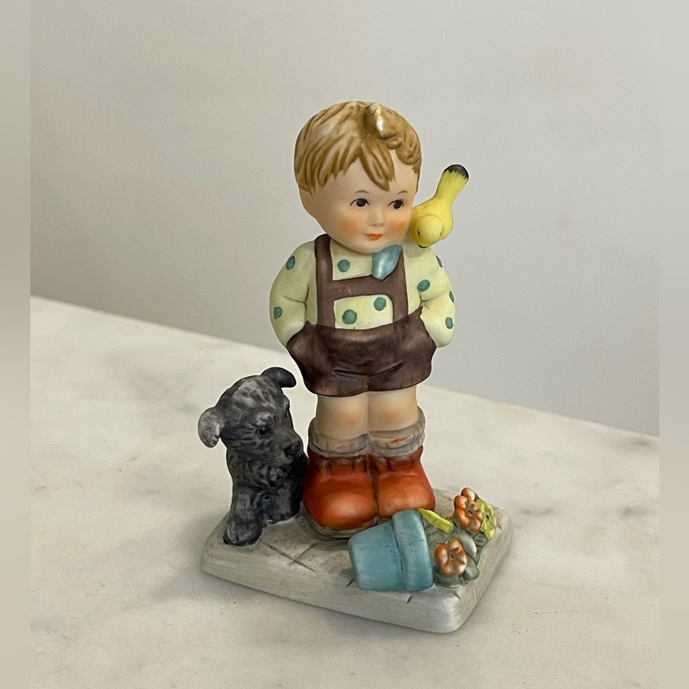 Goebel Berta Hummel Figurine BH 54  I'm sorry